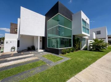 Casa de 3 habitaciones, Aguascalientes · Casas en Venta en Aguascalientes Norponiente en La Querencia 304 en Esquina