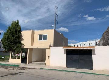 Casa de 4 habitaciones, San Luis Potosí · Casa en Renta en Fraccionamiento Orquidea Aunos Pasos de La Carretera 57