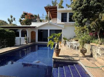 Casa de 3 habitaciones, Cuernavaca · Casa en Condominio de Tres Casas en Renta