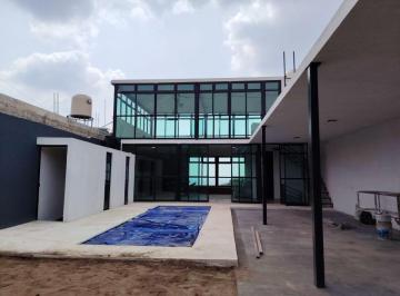 Casa de 3 habitaciones, Tonalá · ¡Triple Oportunidad! Casa, Terraza de Eventos y Casa de Descanso con Alberca en Tonalá.