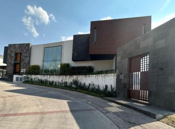 Casa en condominio · 1240m² · 3 Recámaras · 7 Estacionamientos · Bosque de Las Lomas Impresionante Residencia