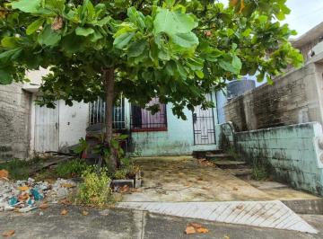 Casa · 75m² · 2 Recámaras · 1 Estacionamiento · Casa en Fraccionamiento Milenia, Calle Solidaridad, Casa 13