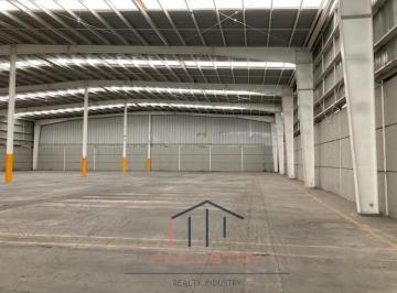 Bodega comercial · 3490m² · 15 Estacionamientos · Bodega Industrial en Toluca