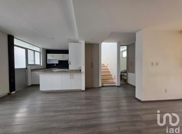 Casa · 155m² · 3 Recámaras · 2 Estacionamientos · Casa en Venta en Real de Juriquilla, Querétaro