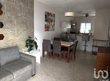 Casa · 80m² · 2 Recámaras · 2 Estacionamientos · Casa Amueblada en Santa Fe, Playa del Carmen, 2 Recamaras, 2 Baños, 2 Cajones Estacionamiento
