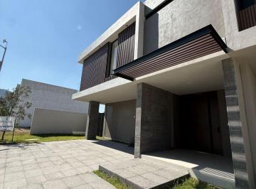 Casa de 4 habitaciones, Zapopan · Casa Nueva en Venta en Los Robles Zapopan