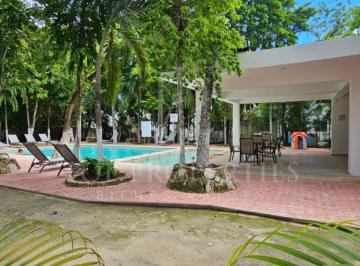 Casa · 129m² · 4 Recámaras · 2 Estacionamientos · Casa en Renta, Residencial Puerto Marino, Puerto Morelos, Quintana Roo.