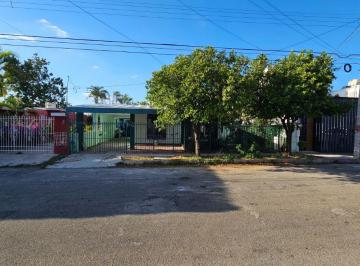 Casa de 4 habitaciones, Mérida · Casa en Venta en Jardínes de Mérida Para Remodelar