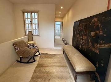 Casa de 2 habitaciones, Mérida · Casa Restaurada de 2 Plantas en Venta – Centro de Mérida, Yucatán