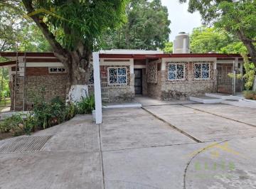 Quinta · 2366m² · 4 Recámaras · 6 Estacionamientos · Quinta en Venta Col. Lindavista Pueblo Viejo Veracruz