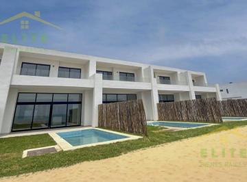 Casa · 327m² · 3 Recámaras · Townhouses Velamar Frente Al Mar