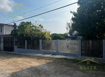 Casa · 225m² · 4 Recámaras · 4 Estacionamientos · Casa en Venta Colonia Mexico