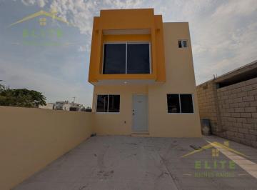 Casa · 126m² · 3 Recámaras · 2 Estacionamientos · Casa en Venta Jose Luna Luna