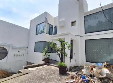 1 · Casa en Venta en Lomas de Tarango, Álvaro Obregón, Ciudad de México