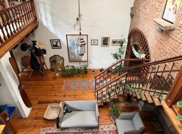 883679bb2162eafaa941d38a176549a2b0987c2a5dc2961ffd77c7036c9e6417 · Casa en Venta, Coyoacán.