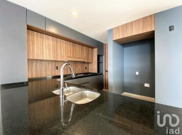 Casa · 195m² · 3 Recámaras · 2 Estacionamientos · Casa en Venta en El Condado, Corregidora Querétaro