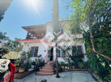 Casa de 5 habitaciones, Jiutepec · Casa Sola en Venta en Col. Flores Magon, Cuernavaca