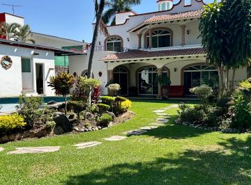 Casa de 4 habitaciones, Atlatlahucan · Casa Estilo Mexicano Colonial con Alberca - Lomas de Cocoyoc, Impecable