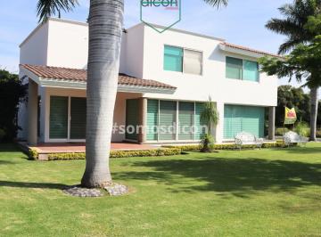 Casa Venta 892m² de 3 habitaciones · Casa en Club de Golf El Cristo