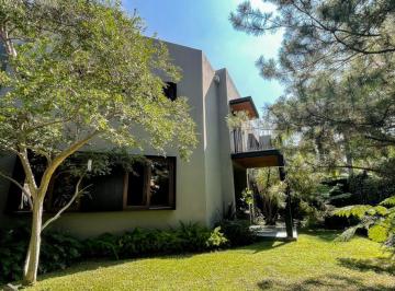 Casa de 4 habitaciones, Zapopan · Lomas del Valle - Coto del Prado