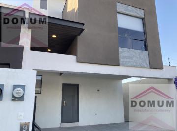 Fachada principal · Casa en Venta Adara