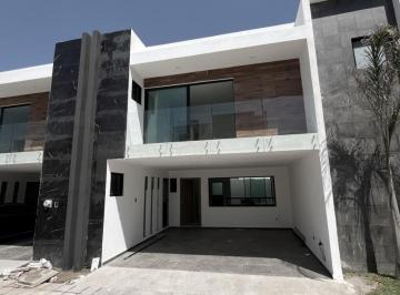 Casa · 240m² · 4 Recámaras · 2 Estacionamientos · Preventa de Casas en Tirzotla (Zona Uvm)