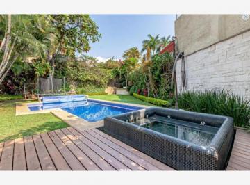 Casa de 5 habitaciones, Cuernavaca · Vista Hermosa, Cuernavaca. Casa en Remate Bancario con 5 Recámaras de 700 m² en Venta.