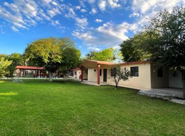 Quinta de 4 habitaciones, Apodaca · Quinta en Venta. - Campestre Huinala
