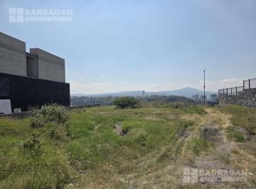 Terreno / Lote · 1665m² · Lote Residencial en Excelente Ubicación Colinda con Cañada, en El Campanario