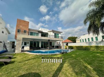 Casa de 6 habitaciones, Atlatlahucan · Casa con 6 Recámaras y Se Entrega con Muebles | Lomas de Cocoyoc