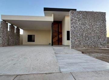 Casa · 300m² · 3 Recámaras · Casa en Venta en Beroa Residencial, Hermosillo, Sonora