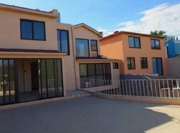 Casa en condominio de 4 habitaciones, Cuernavaca · En Venta Casa en Condominio con Vista Panorámica