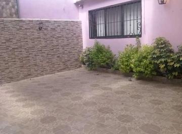 Casa de 3 habitaciones, Tlalnepantla de Baz · Casa en Venta en Jardines de Santa Mónica