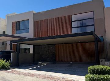 Casa en condominio de 3 habitaciones, Querétaro · Altozano Flama $6