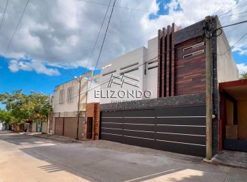 Casa · 337m² · 3 Recámaras · 3 Estacionamientos · Casa en Venta, Col. Altavista, $10'500,000