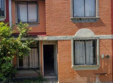 Casa de 3 habitaciones, Jojutla · Casa de Dos Nivelesprivada Cañada, Manantial I Jojutla de Juarez