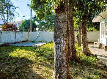 Terreno / Lote · 208m² · 3 Recámaras · 4 Estacionamientos · Terreno con Construcción en Venta Col. Jardin 20 de Noviembre, Ciudad Madero