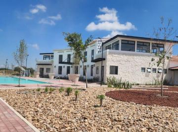 Terreno / Lote , Corregidora · Venta de Terreno en La Zona con Mayor Crecimiento en Queretaro. Adquirelo