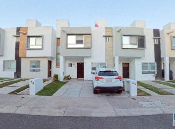Casa en condominio · 118m² · 3 Recámaras · 2 Estacionamientos · Casa en Venta en Sonterra