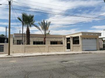 Casa de 3 habitaciones, Mexicali · Casa en Renta Muy Amplia de un Piso Colonia Primero de Diciembre