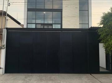 Oficina · 257m² · Oficinas en Venta en Zona Este, en Col. Punto Verde, Cerca de La Deportiva del Estado.