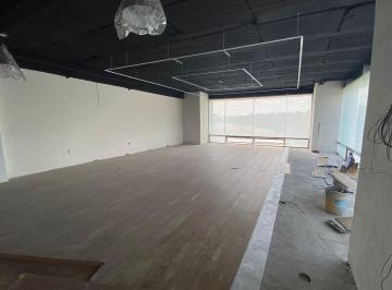 Oficina · 140m² · Oficina en Hacienda de Valle Escondido