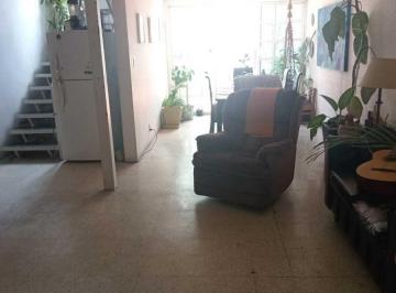 Casa de 4 habitaciones, Tlalnepantla de Baz · Casa en Venta en Ampliación Vista Hermosa "Excelente Para Remodelar"