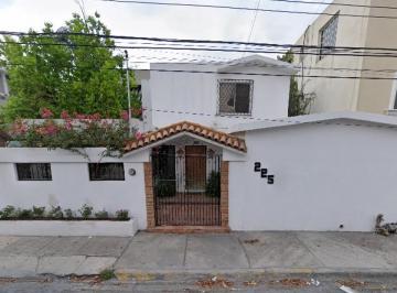 Casa de 3 habitaciones, Monterrey · Casa en Venta en Sendero San Jeronimo ¡Invierte en Una Propiedad de Recperaciòn Hipotecaria!