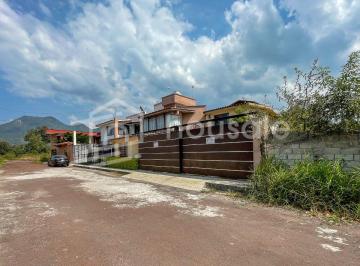 Casa de 3 habitaciones, Tuxpan · Casa en Venta en Colonia Santa Ana, Tuxpan, Michoacán | Excelente Ubicación y Oportunidad de Inversi