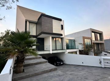Casa en condominio de 3 habitaciones, Huixquilucan · Casa en Venta 3 Habitaciones en Bosque Real