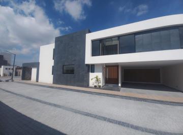 Casa en condominio · 184m² · 3 Recámaras · 2 Estacionamientos · Casa en Condominio en Quinta San Diego, Metepec