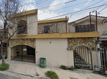 Casa de 4 habitaciones, San Nicolás de los Garza · Venta de Casa en Las Puente ¡Excelente Oportunidad de Inversiòn Recuperaciòn Hipotecaria!