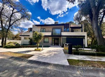 Casa de 3 habitaciones, Atizapán de Zaragoza · Venta de Residencia Inteligente Estilo Art Déco en Club de Golf Valle Escondido