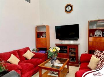 f51373abebc6616742273bbd0b9ee7f29264f2888bb967db3a90c60cec4bb12c · Casa en Venta, en Xochimilco, San Lorenzo La Cebada